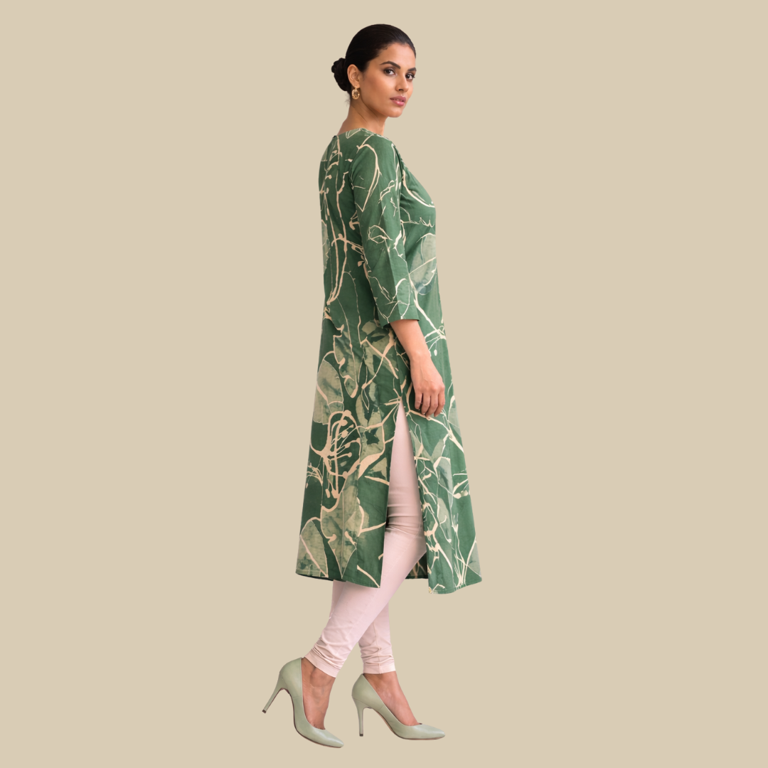 Regular Kurta with Notched Neckline