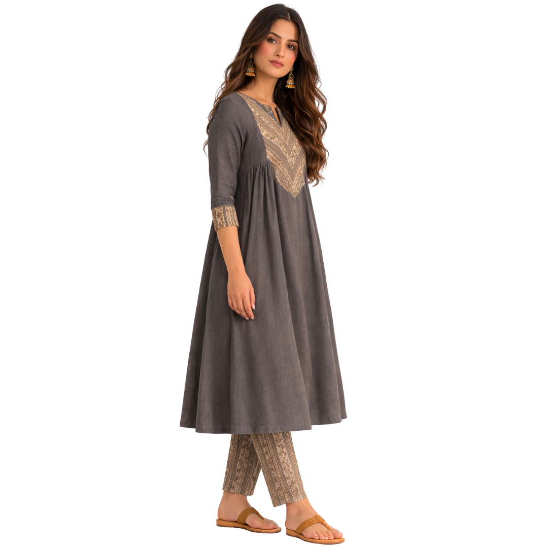 A-line Kurta with gathers & pockets matched with a Cig pant - 2pcs Set