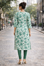 Regular Kurta with V neck