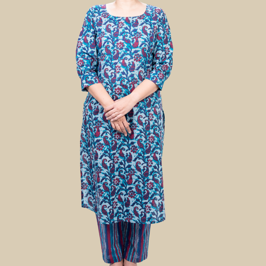 2 Pcs Set - U hem Kurta with Cig Pants