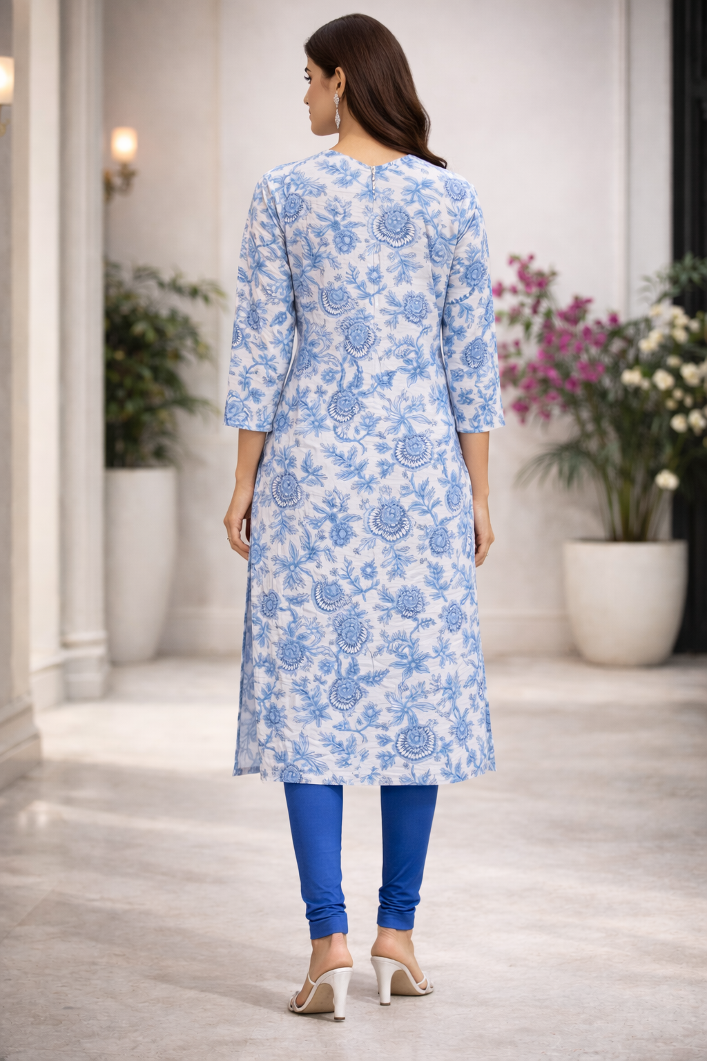 Regular Kurta with V neck