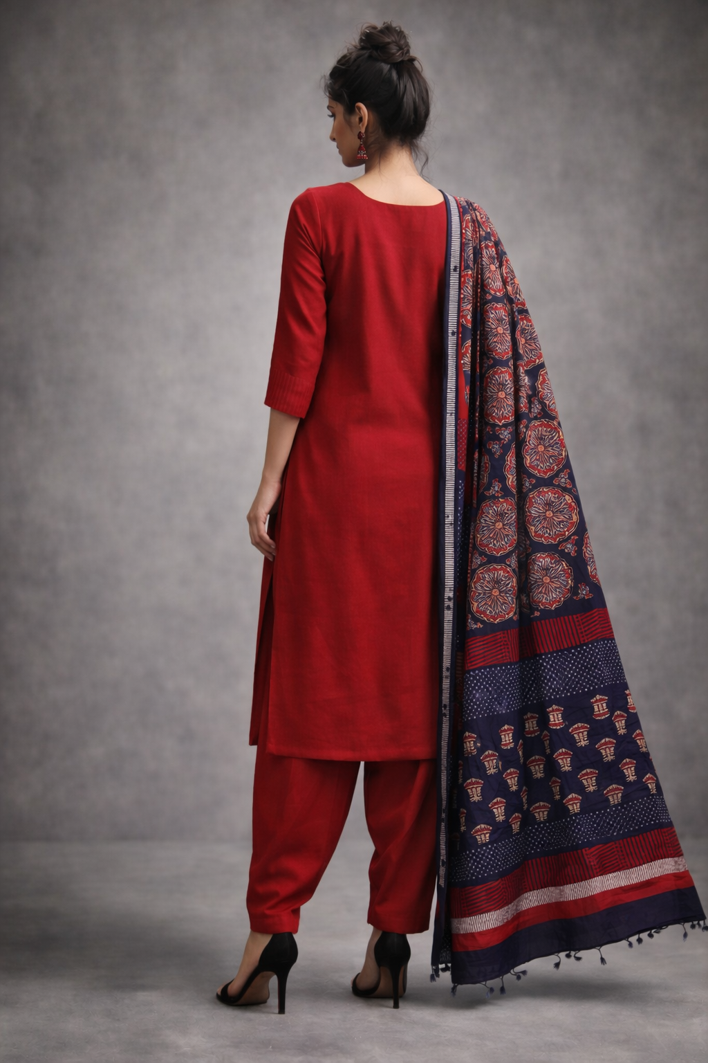 3 Pcs Set - Kurta with Pin tuck yoke Co-ords with Patiala Pants & Printed Linen Cotton Hand  Blocked Dupatta