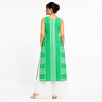 Sleeveless kurta with waist-level box patch pockets