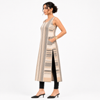 Sleeveless kurta with waist-level box patch pockets