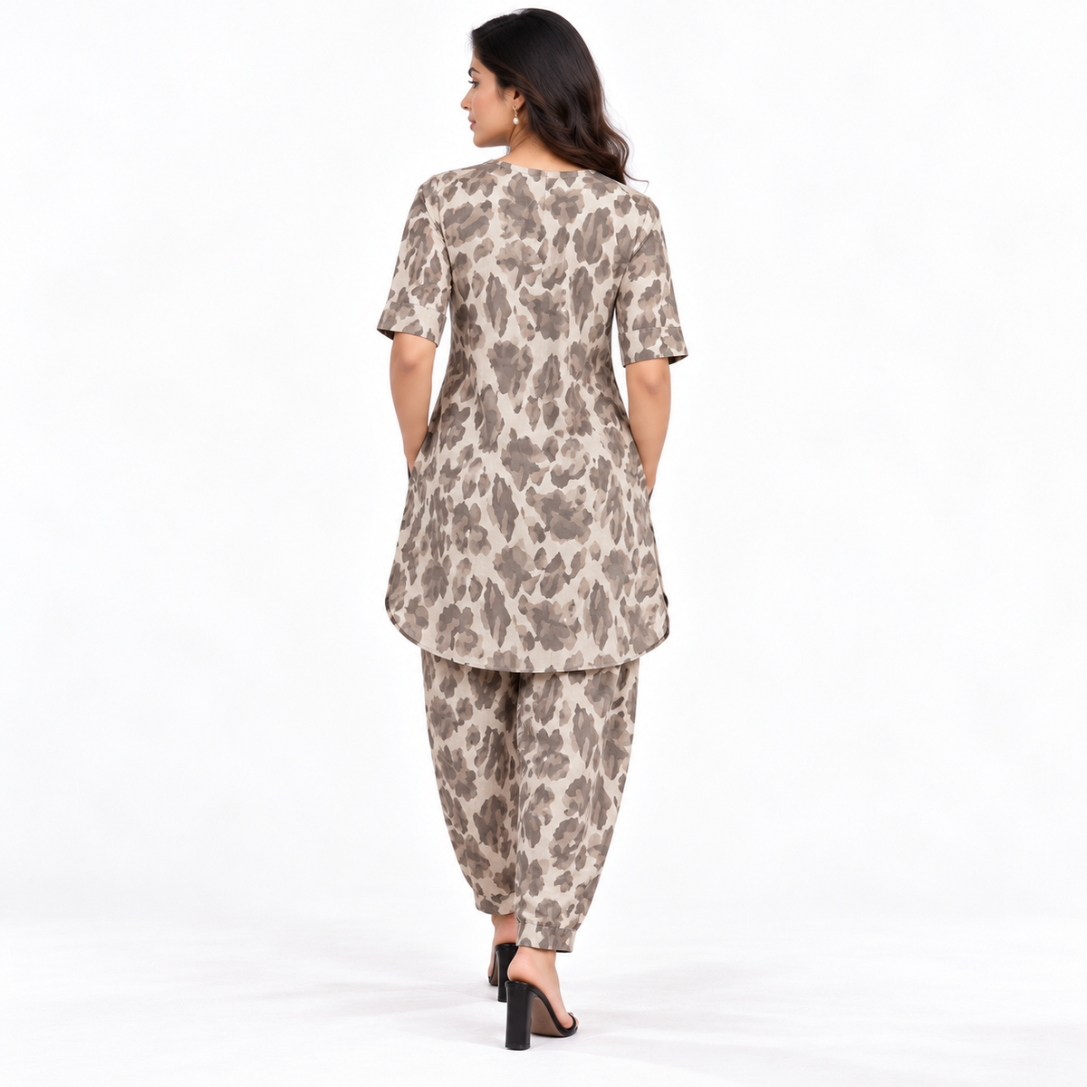 Co-ords - Chinese Collar Short Kurta with Gathered Hem, Loose Harem Pants