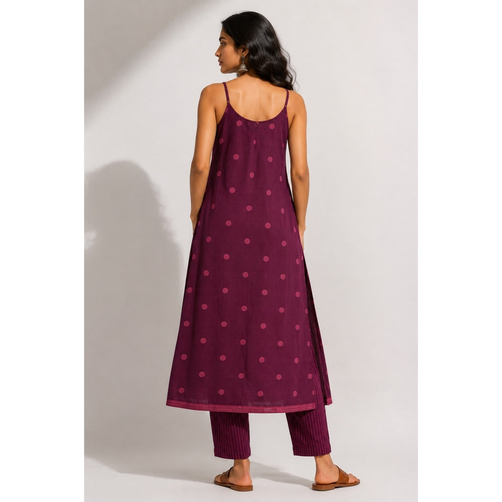 Wide Hem, Low Slit open Thin Strape Kurta with Pockets with a Matching Cig Pant - 2pcs Set