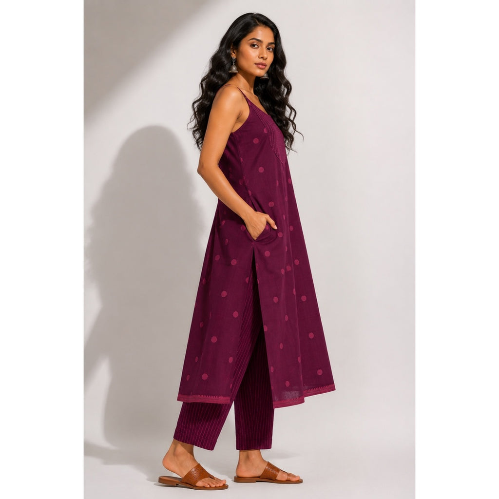 Wide Hem, Low Slit open Thin Strape Kurta with Pockets with a Matching Cig Pant - 2pcs Set